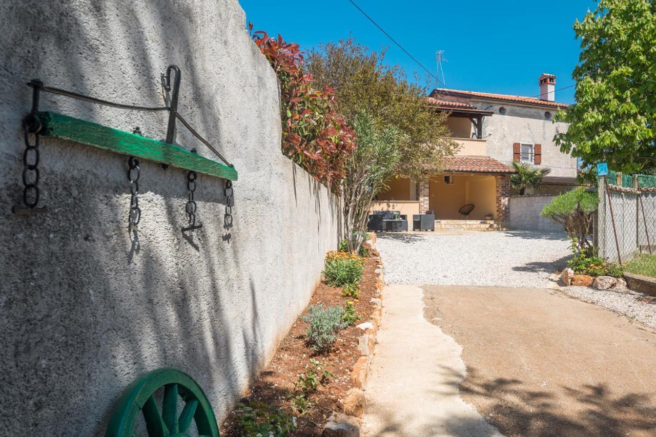 Casa Viktoria With Private Garden And Bbq Villa Kosinozici Exterior photo